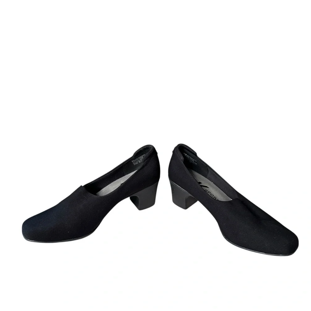 Anne Klein Sport slip style